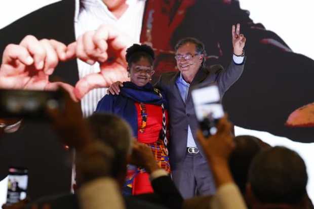 La activista afrocolombiana Francia Márquez será la compañera de fórmula de Gustavo Petro, candidato a la Presidencia por la coa