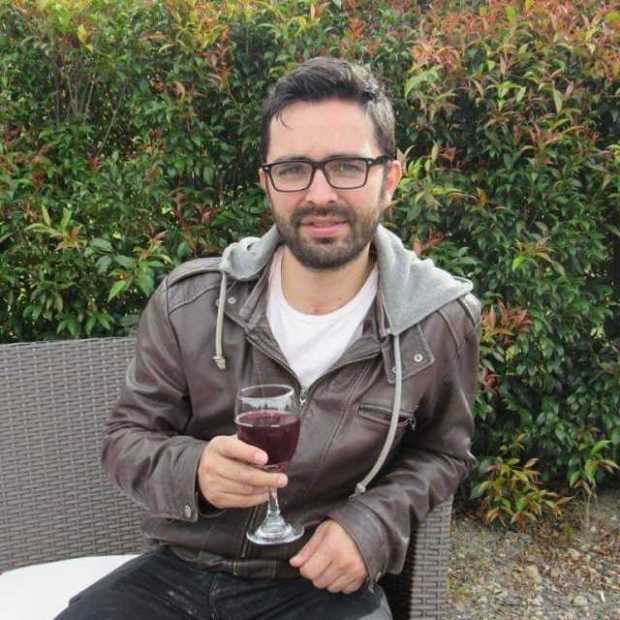 Jhonatan Varela Orozco, de 32 años, trabajo con las juventudes del Partido Liberal y en el Palacio Nacional. 