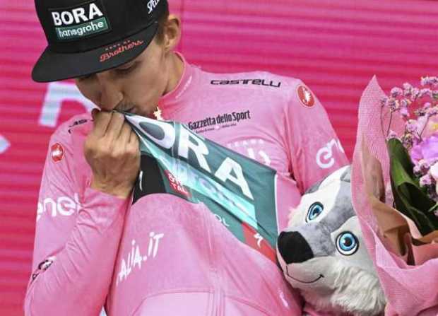 Hindley, primer australiano que gana la maglia rosa del Giro de Italia 
