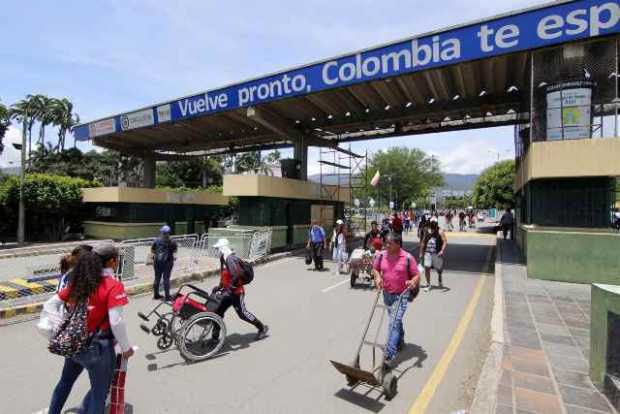 Venezuela revisa los planes para la reapertura de la frontera con Colombia