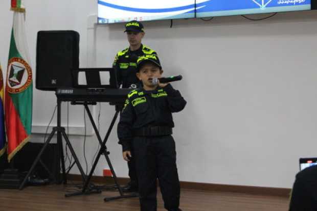 Nicolás Roa Gutiérrez portando el uniforme de la Policía
