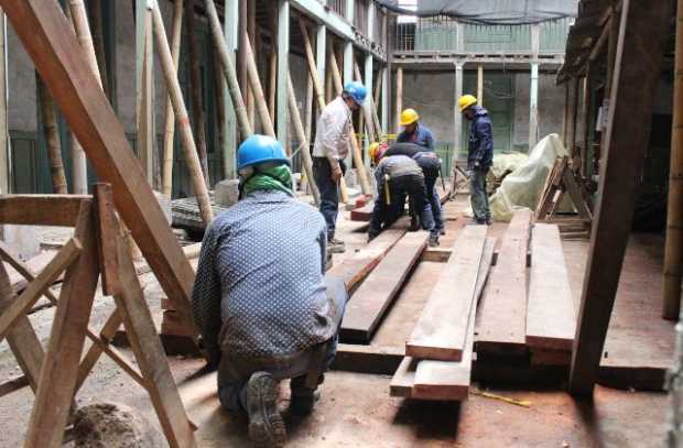 La mayoría de la madera es chanul, que tiene buen comportamiento, y resistencia mecánica y física, que no es fácilmente atacada 