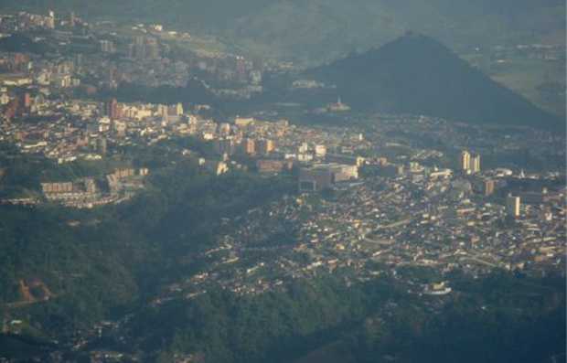 Caldas y Manizales desde lo mas alto 