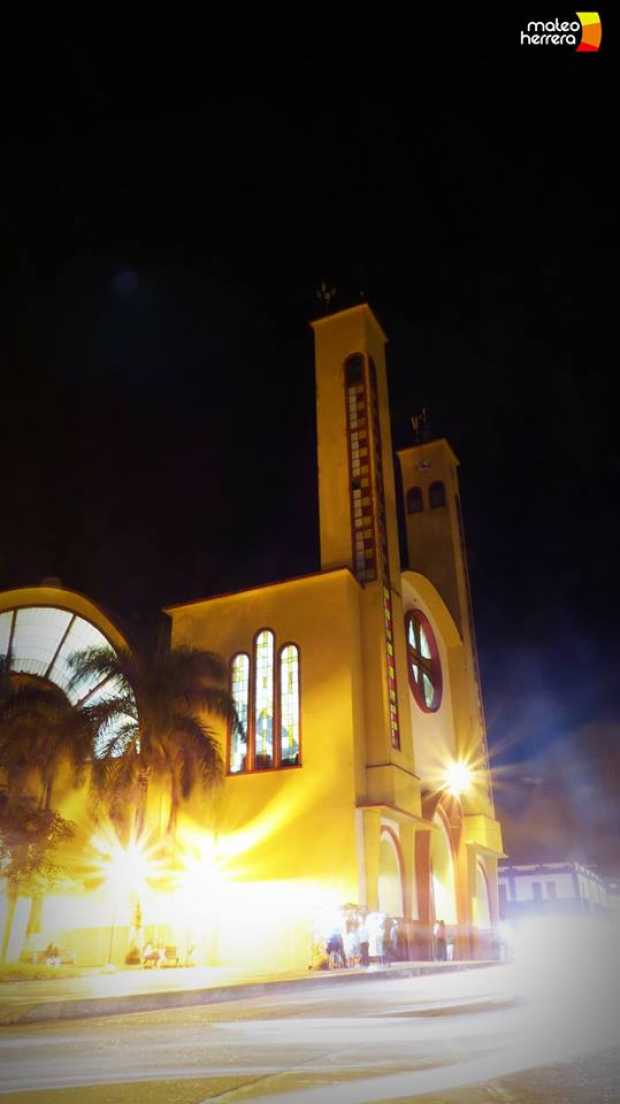 Iglesia Nuestra Señora del Carmen, Anserma (Caldas).