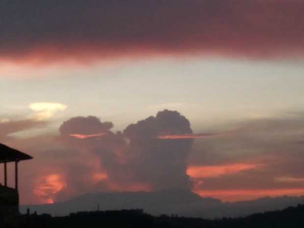 Atardecer visto desde La Florida (Villamaría) 