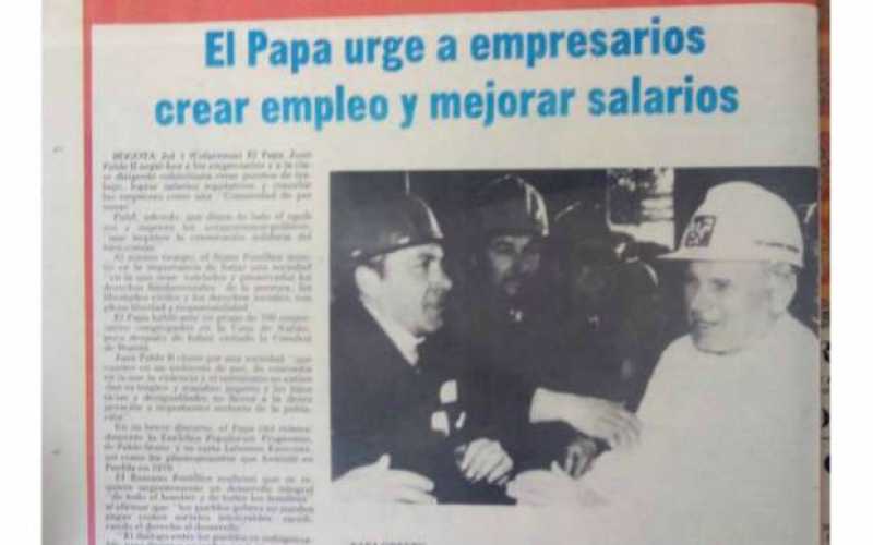 El papa invita a los empresarios a mejorar la economía