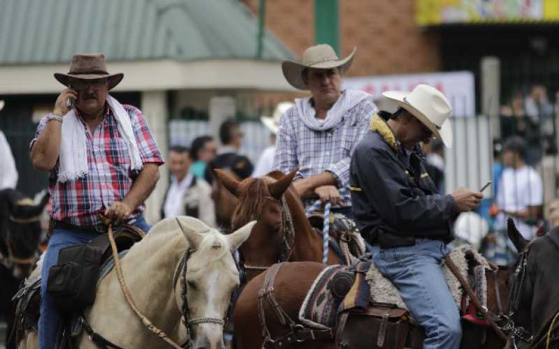 Así fue la cabalgata por los 168 años de Manizales