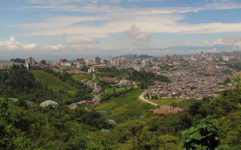 Panorámica de Manizales desde lo alto del Ecoparque. 