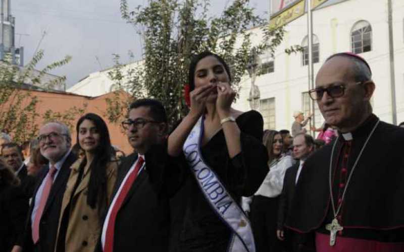 La patrona de los toreros se engalanó para su paso solemne