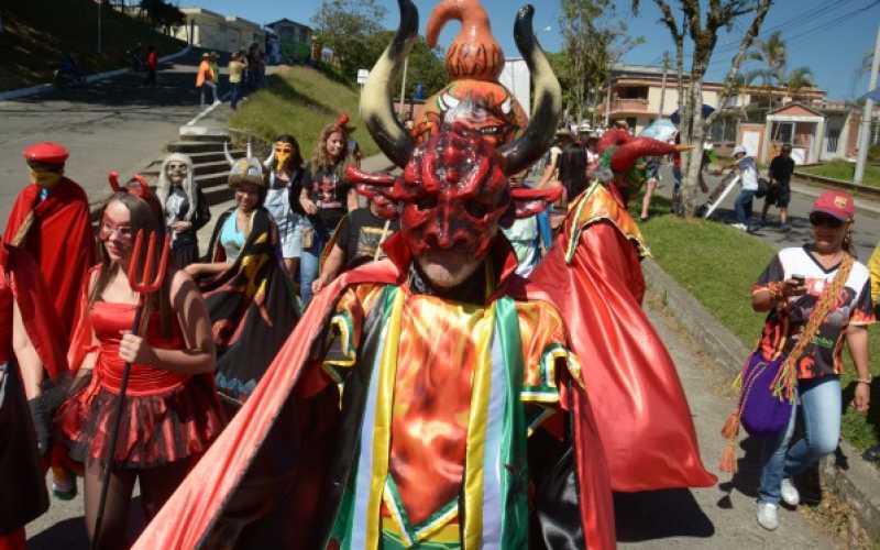 Familias unidas para darle vida al carnaval 