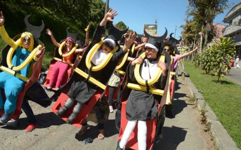 Familias unidas para darle vida al carnaval 
