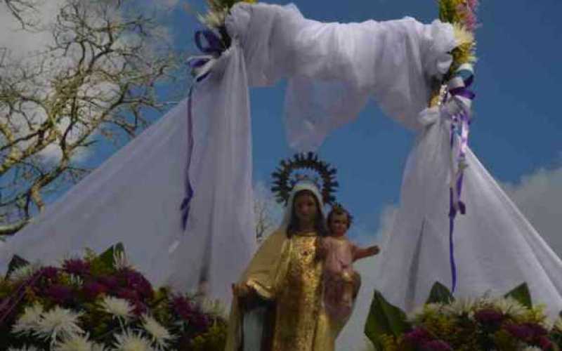 La virgen del Carmen es la patrona de los conductores en Colombia.