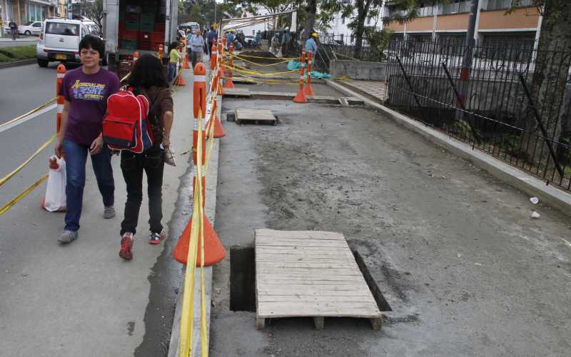 Las obras se realizan entre El Triángulo (calle 54) y una cuadra más abajo de Cristo Rey (calle 44). Tramo 5  Carrera 23 entre calles 49 a 48. Contratista: Consorcio Arquín  Estado: Falta instalar plaquetas y hacer acabados.  75%