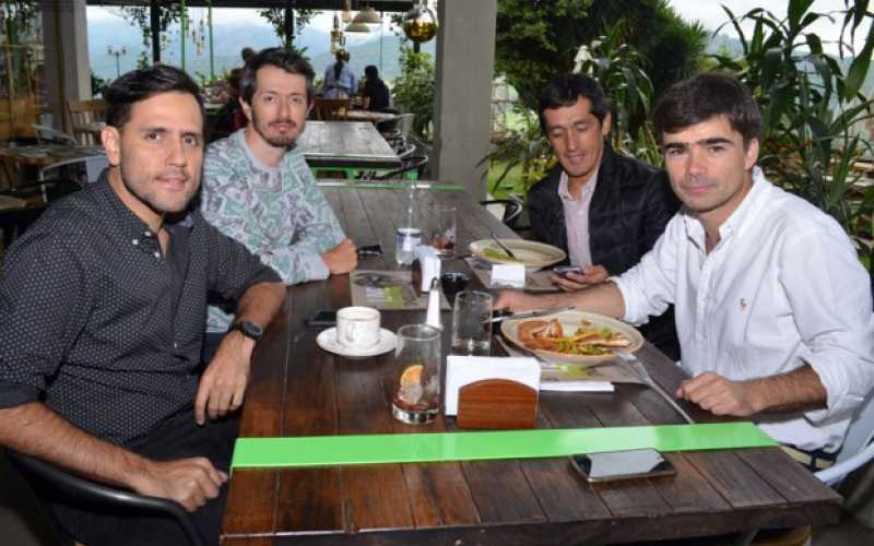 Santiago Martínez Aristizábal, Juan David Martínez Hurtado, Carlos Manuel Martínez Franco y Enrique Arango Tobón.