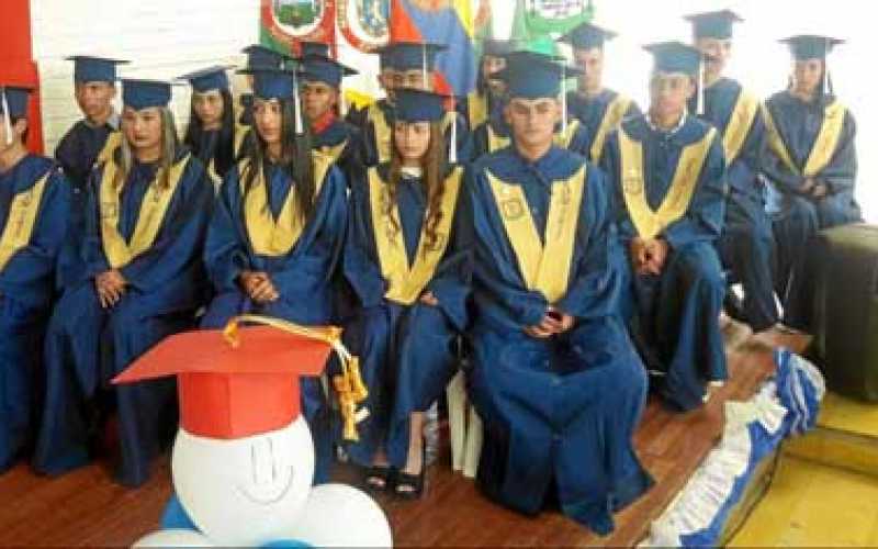 Durante el evento se destacó a Juliana Correa Martínez como Mejor Bachiller 2017.