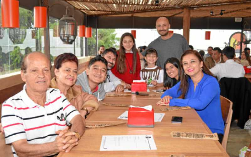 Luis Gonzaga Cardona, Luz Marina Jiménez de Cardona, Jacobo Ospina Cardona, Albeiro Ospina Castaño, Valeria Ospina Cardona, Raqu