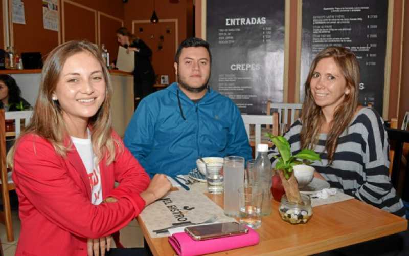 Valeria Jaramillo, Juan Camilo Zuluaga y Carolina Giraldo.