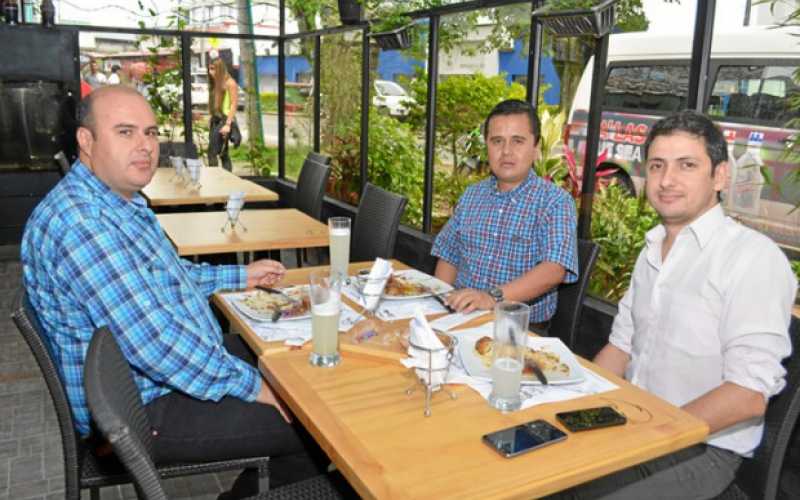 Santiago Posada, Carlos Nieto y Marcos Perroni.