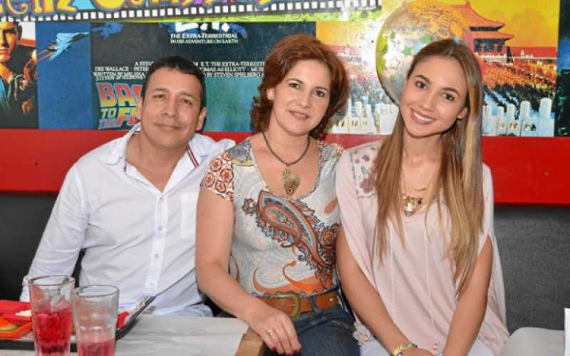 Carlos Arturo Toro, Martha Lucía Giraldo y María Fernanda Arboleda.