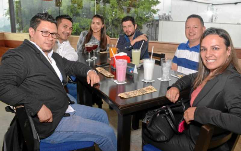 Dany Villada, César Villada, Daniela Betancourth, Héctor Cortés, César Rivas y Jackeline Hernández.