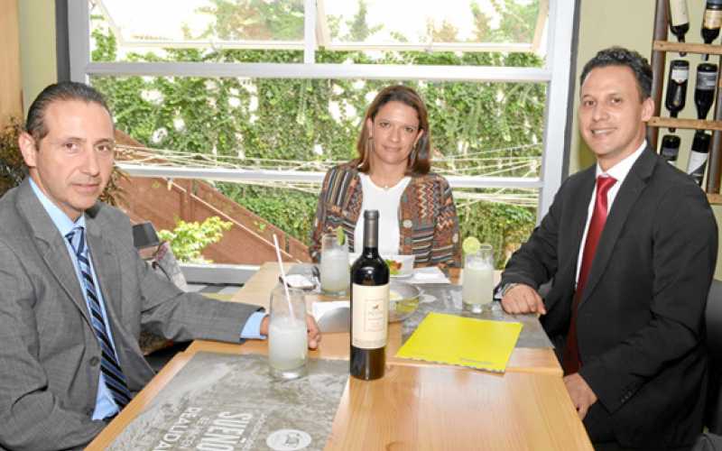 Felipe Agudelo Ochoa, Clara Inés Gómez Gutiérrez y Julián Cárdenas Fonseca.
