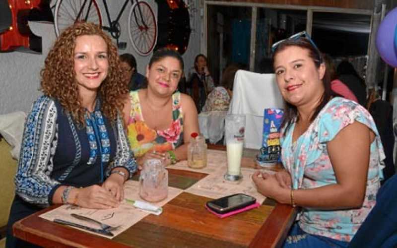Gloria Patricia Maje, Alejandra Vanessa Serna y Ruth Carolina Alzate.