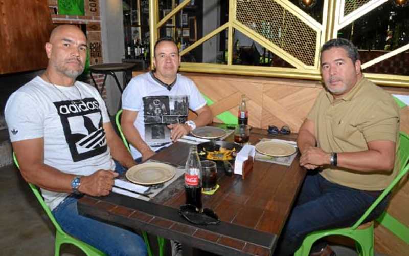 Carlos Julio Escobar, Carlos Alberto Gutiérrez y William Suárez.