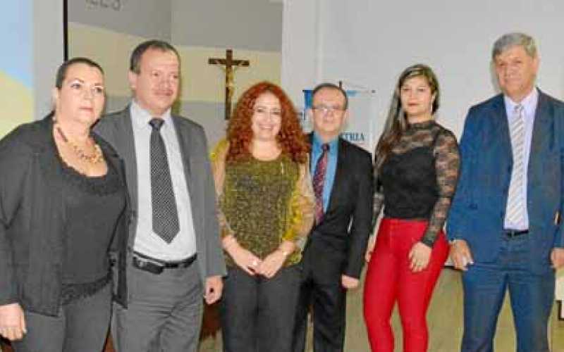 Milbia Pérez Suárez, gerente Cootransmanizales; José Fernando Pareja Pareja, revisor fiscal de Copatria; Paula Liliana Sánchez O