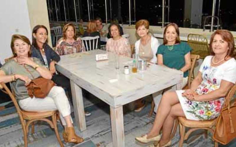 Alicia González Hernández, Luz Stella Ramírez Hoyos, María Alicia Cañas Ramos, Martha Helena Mejía Sepúlveda, Blanca Palma Parra