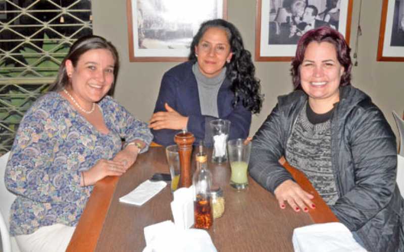 Gina Tauta Rua, Sandra Usma Giraldo y Ginny Guzmán Fajardo.
