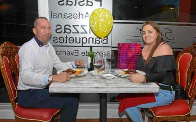 Julián Londoño Gálvez y Joana Martínez Álvarez celebraron el cumpleaños de ella en el restaurante Spago.