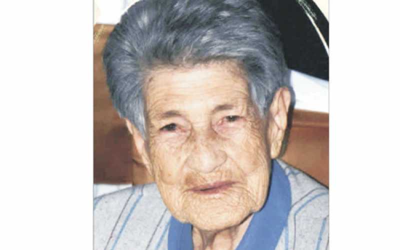  Tu bondad, sencillez y amor al prójimo, serán faros que iluminarán nuestras vidas. Descansa en paz. Misa: Enero 24 a las 6:00 p