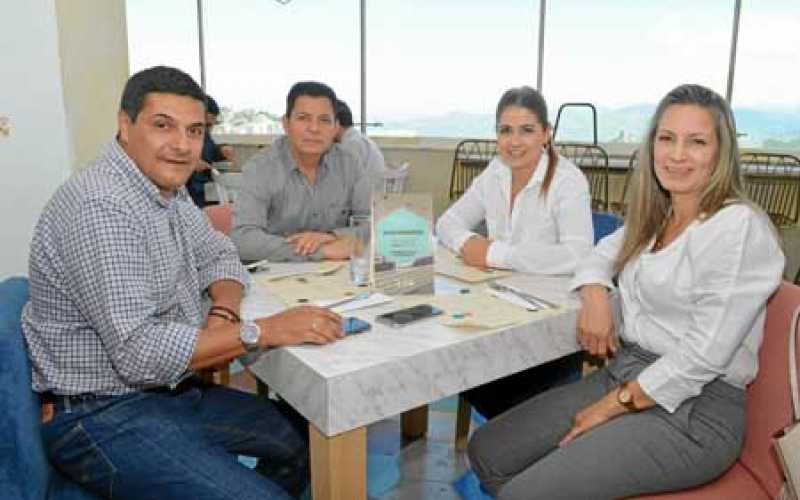Jorge Hoyos, Manuel Taborda, Luz Adiela Orozco Sánchez y Gloria Ingrid Muñoz Henao.