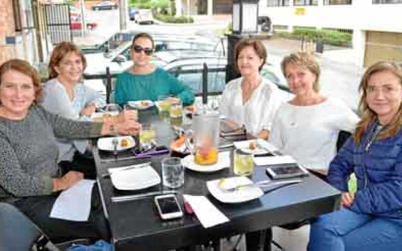 María Matilde Londoño Jaramillo, Liliana Morales Bretón, Hilda Salazar Cruz, Lucy Ocampo de Gómez, Beatriz Helena González Ville