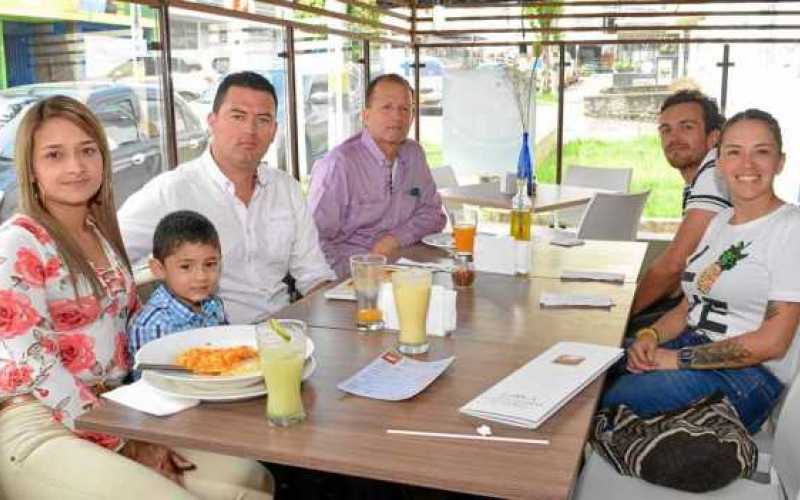 Foto | José Fernando Tangarife | LA PATRIA Yuliana Castillo Zuluaga, Miguel Ángel Cadavid Castillo, Luis Felipe Cadavid Alzate, 