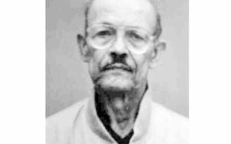 MARCO AURELIO RAMIREZ JIMENEZ Hace 22 años que partiste y tu imagen bondadosa conserva el recuerdo imborrable de quién iluminó e