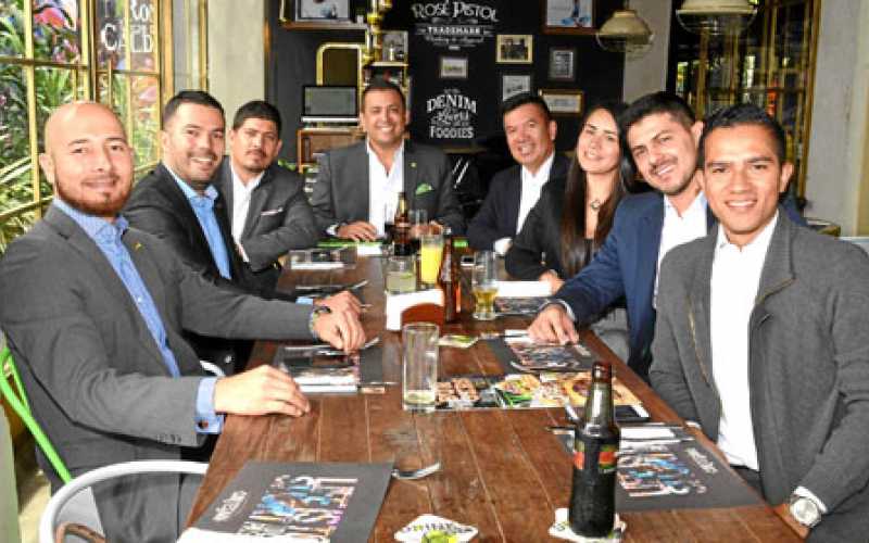 Mauricio Mejía Ramírez, Arturo Barco, Luis Munevar Blanco, Johan Alarcón Contreras, Pedro Chía Díaz, Yeny Marcela Arias, David G