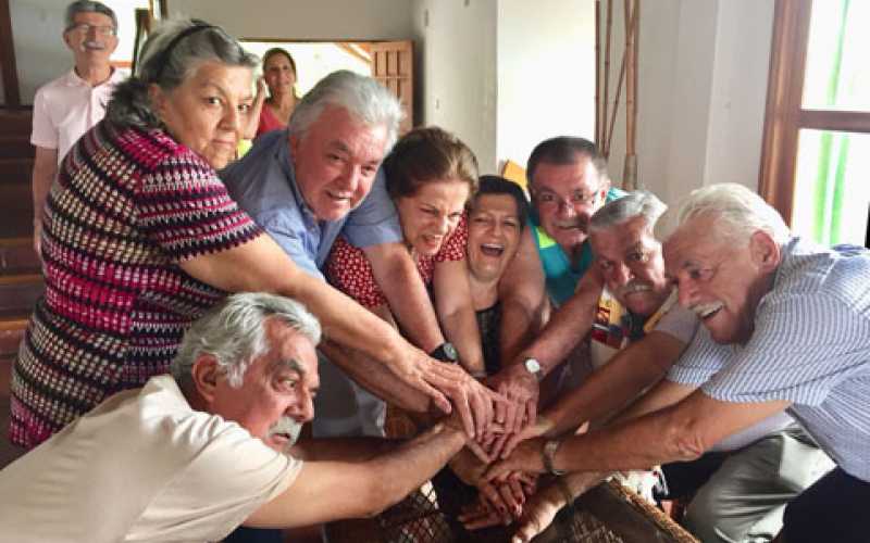 Foto | Rubén Darío López | LA PATRIA La familia está conformada por Dora, Jairo, Marina, Mario, Carlos Fernando, Fabio Alberto, 