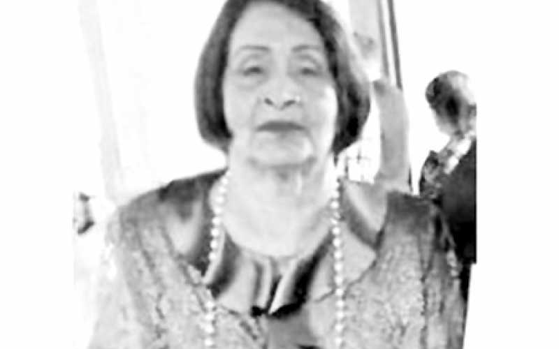 AMPARO CASTRO DE BURITICA.