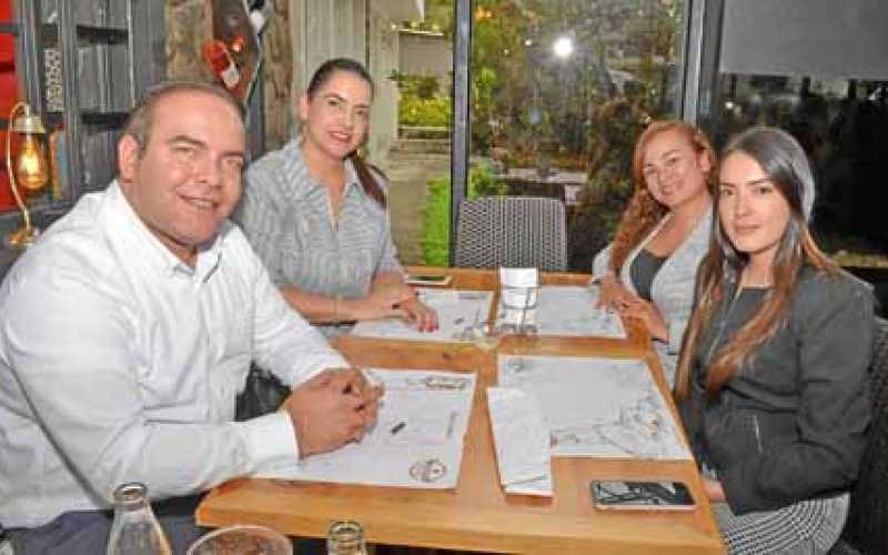 Camilo Correa Gutiérrez, Carolina García Gómez, Leydy Yohana García Hernández y Manuela Ramírez Corrales.