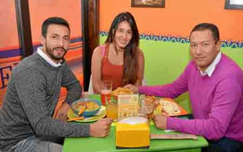 Foto | José Fernando Tangarife | LA PATRIA Sebastián Buitrago Ruiz, Natalia Buitrago Ruiz y Óscar Alberto Buitrago Gallego.