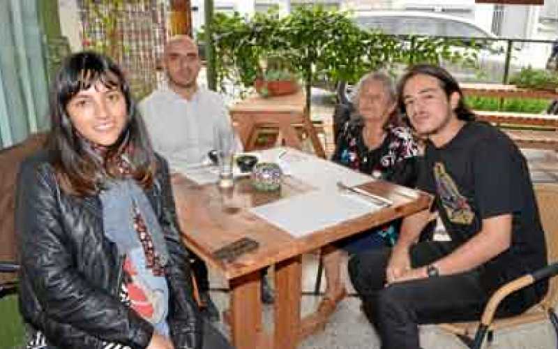 Foto | José Fernando Tangarife | LA PATRIA Juana Valeria Hurtado, Ferney Enrique Flórez Bedoya, Nélida Bedoya Vidales y Sergio F