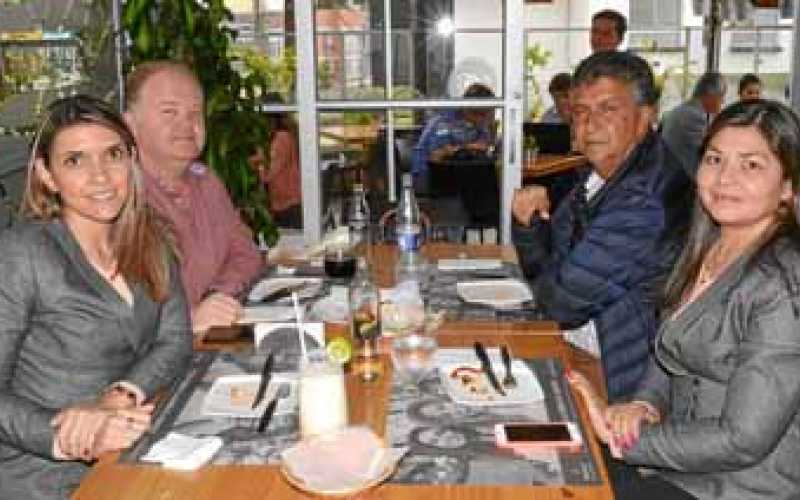 Carolina Sánchez Ríos, Alejandro Roldán Patiño, Rafael Martínez Sánchez y Mónica Pineda Hernández.