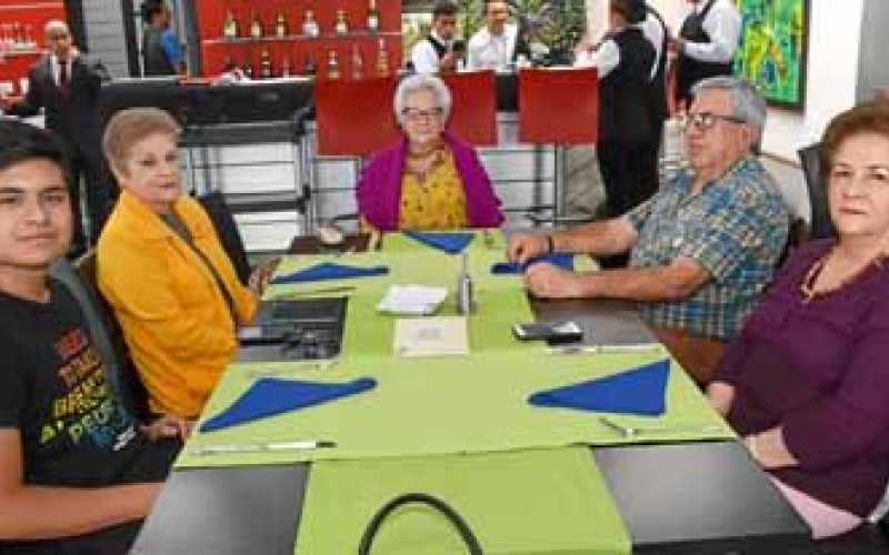 Santiago Narváez Chaurra, Luz Marina Naranjo Valencia, Inés Naranjo de Soto, Fernando Naranjo López y María Elsy Naranjo Valenci