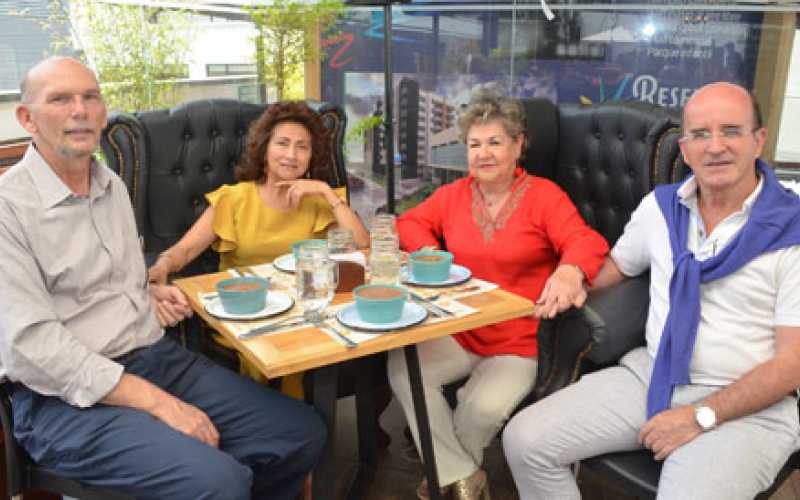 Foto | José Fernando Tangarife | LA PATRIA Henry Caldwell, Claudia Osorio Leal, Dora Inés Botero Ángel y Gerardo Giraldo Giraldo