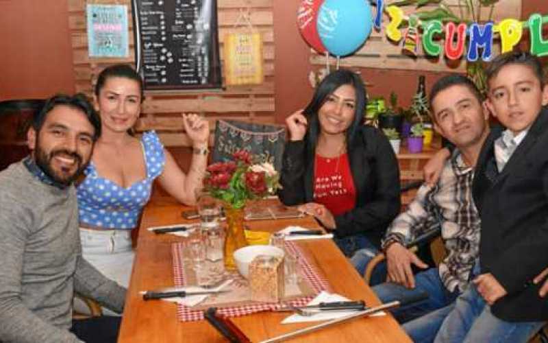 Edier Jiménez Rodríguez, Lida Vanessa Valencia Pulgarín, María Camila Escobar Valencia, Jorge Hernando Flórez Buitrago y Sergio 