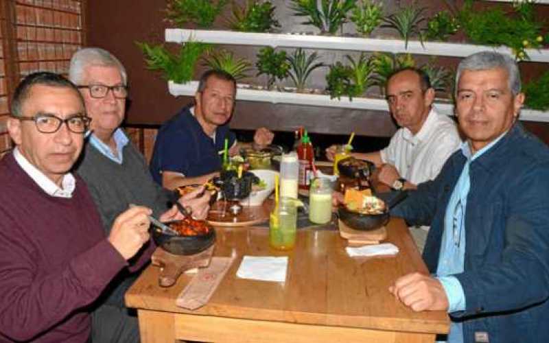 Gustavo Betancurt López, Otoniel Zuluaga, Rafael Sánchez Castellanos, César Tabares Ramírez y William Arias Betancurt.