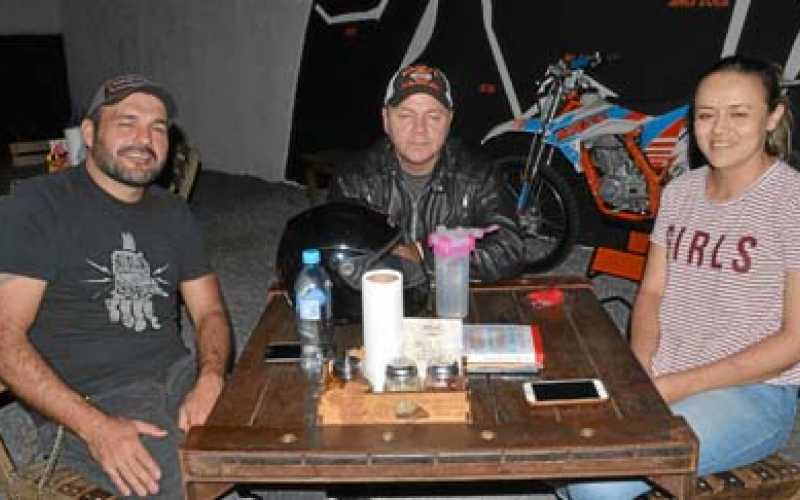 Camilo Olaya Rojas, Mauro Salazar y Johana López Velásquez.