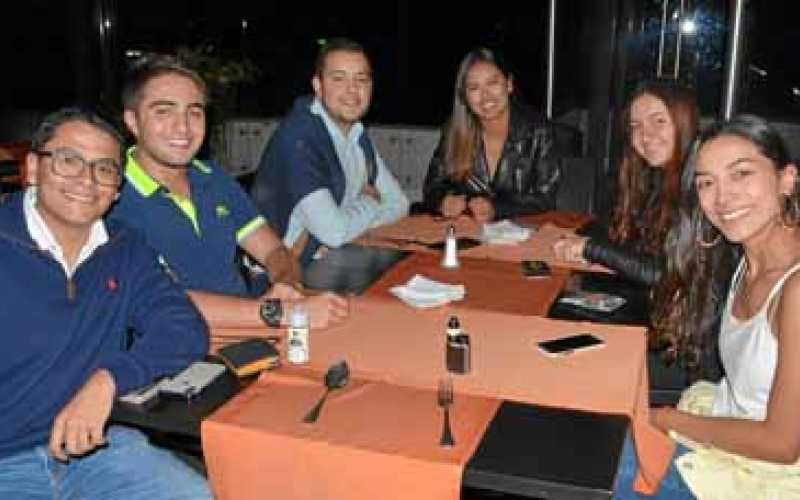 Sebastián Botero Zuluaga, Jacobo Restrepo Gómez, Alejandro Sarasa Escandón, Alejandra Garzón Soto, Isabela Calderón Gómez y Marí