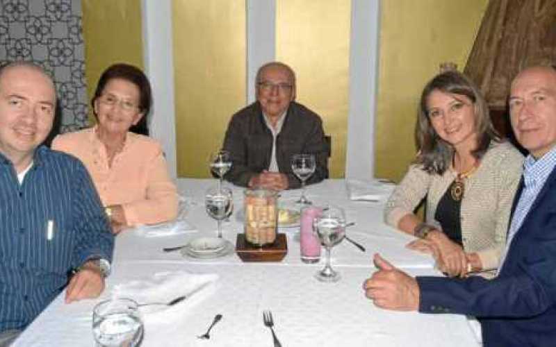Carlos Herrera Cano, Omaira Cano de Herrera, Jaime Herrera Ríos, Lina María Herrera Cano y Helmar Urrea Pérez.